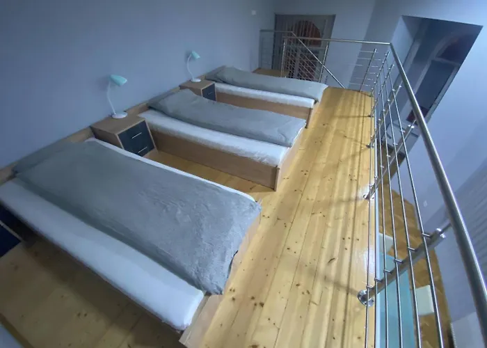 Apartament Tato *